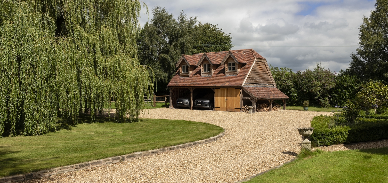 Border Oak Outbuildings