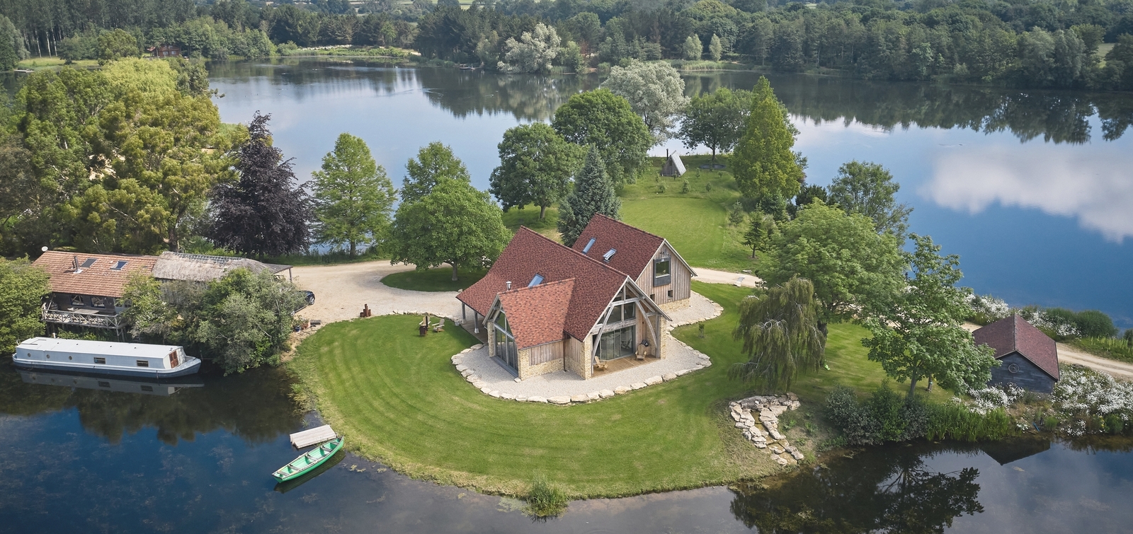 lake house