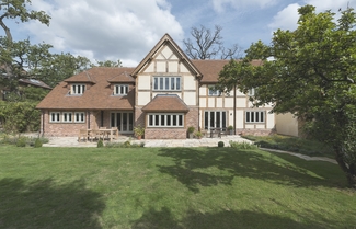 Border Oak Batchelor - 22
