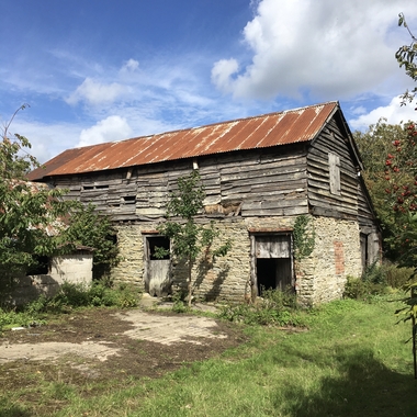 New House Farm barn